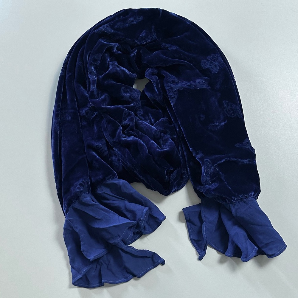 Vintage Y2K Velvet Shawl w. Butterflies | Ghost by Tanya Sarne